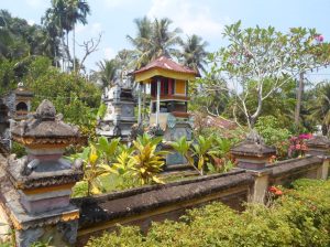 Banten, tempat ibadah sehari-hari umat Hindu Bali di Langkat